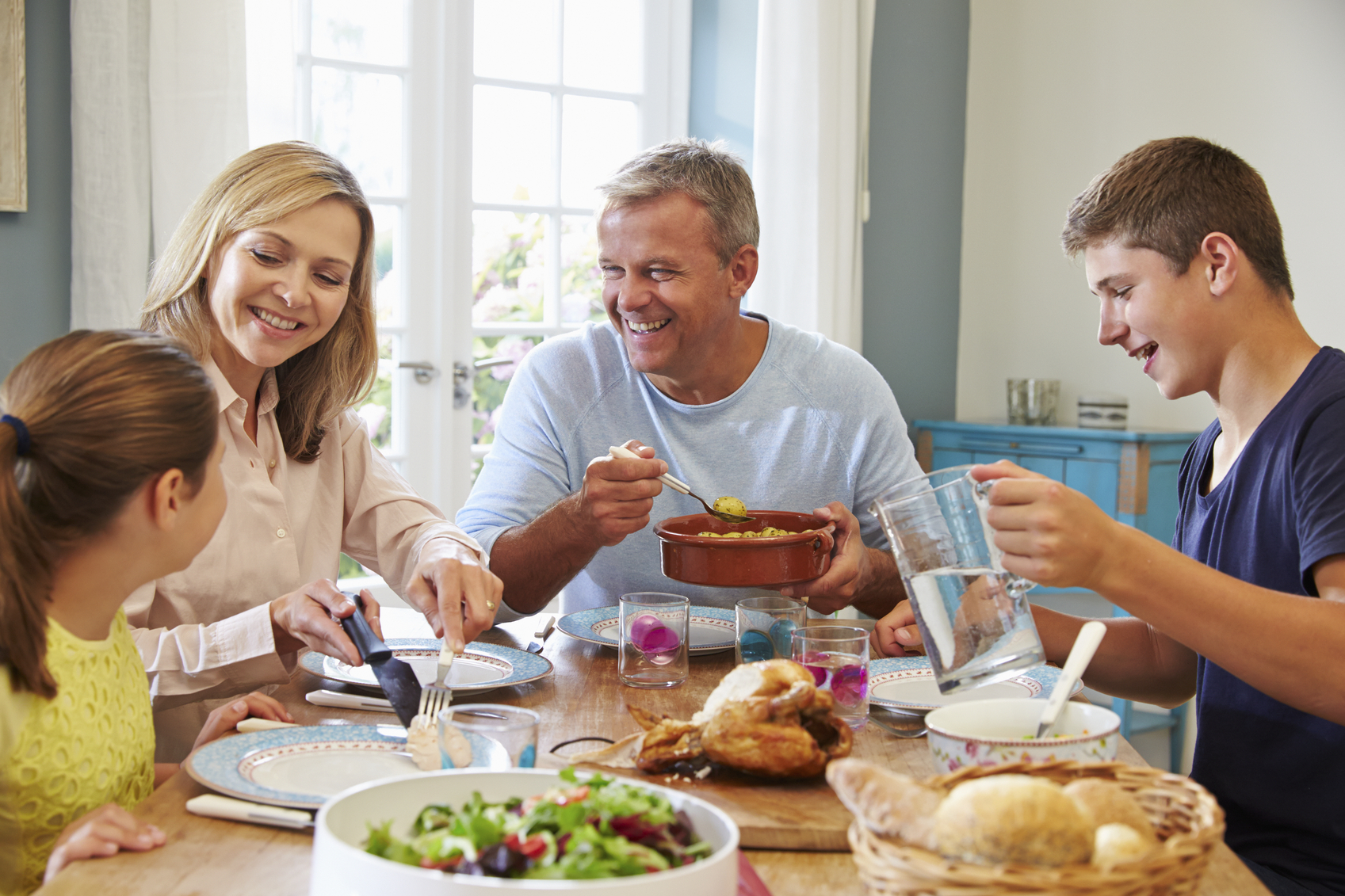 6 Meal Coaching Tips For Parents | Walden Eating Disorders